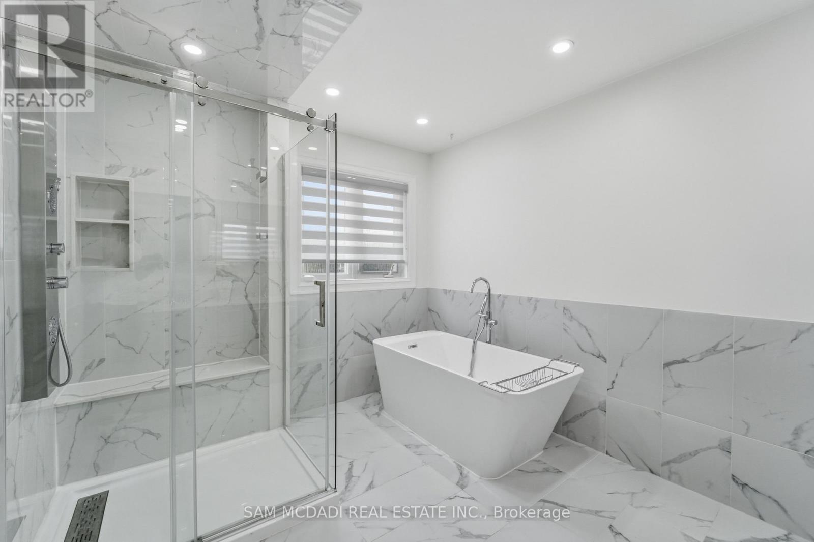 3071 Bayberry Drive, Mississauga, ON - Indoor Photo Showing Bathroom