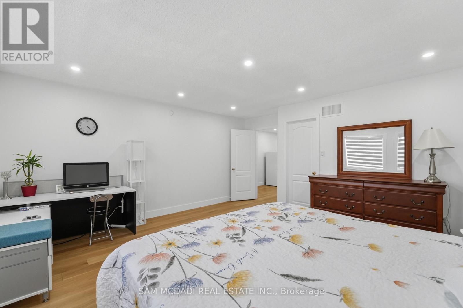 3071 Bayberry Drive, Mississauga, ON - Indoor Photo Showing Bedroom