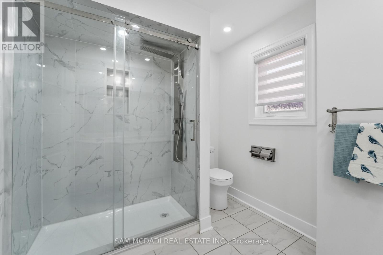 3071 Bayberry Drive, Mississauga, ON - Indoor Photo Showing Bathroom