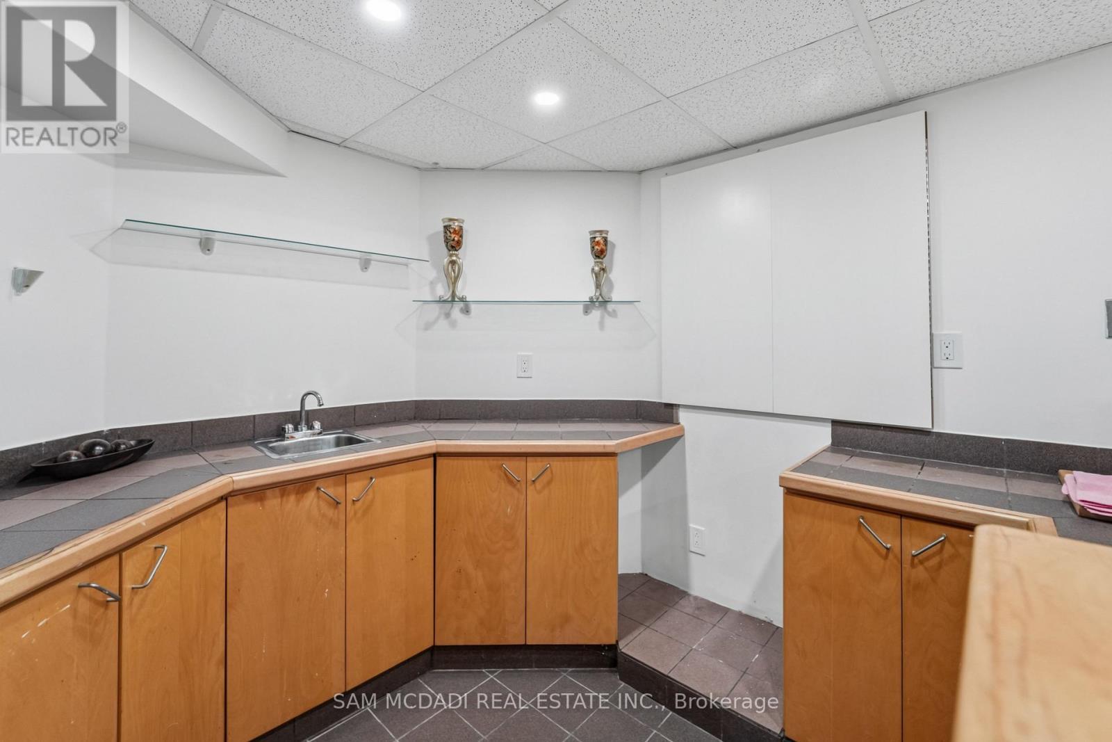3071 Bayberry Drive, Mississauga, ON - Indoor