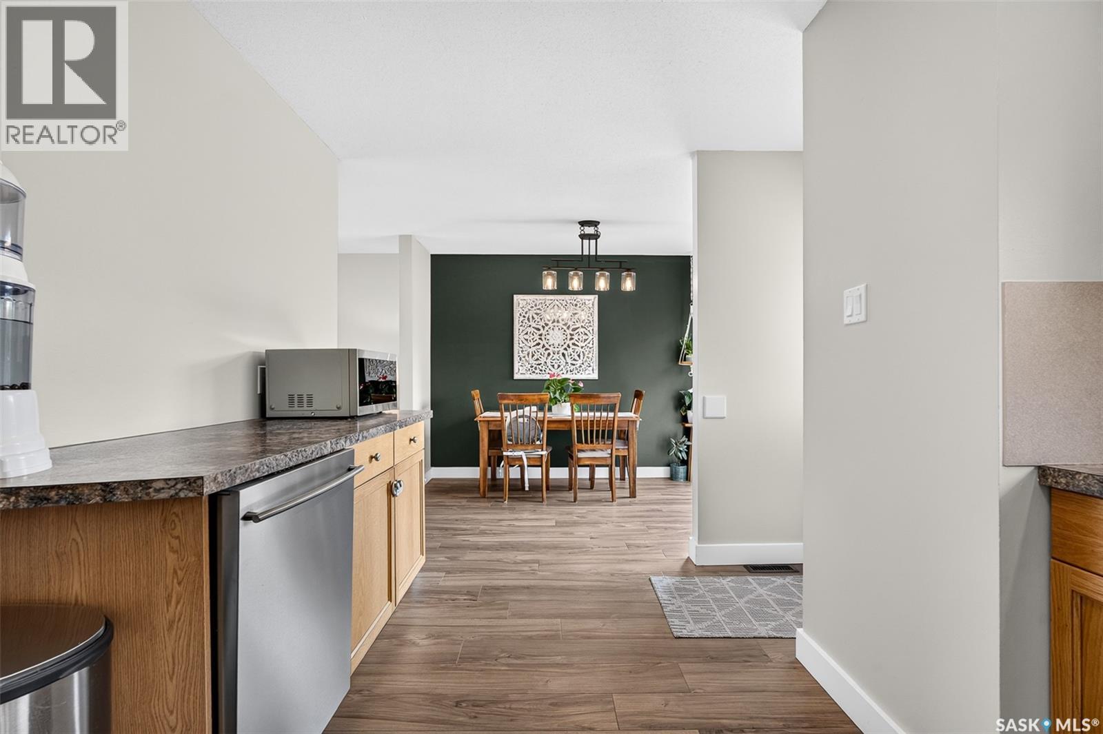 951 Holdsworth Crescent, Moose Jaw, SK - Indoor