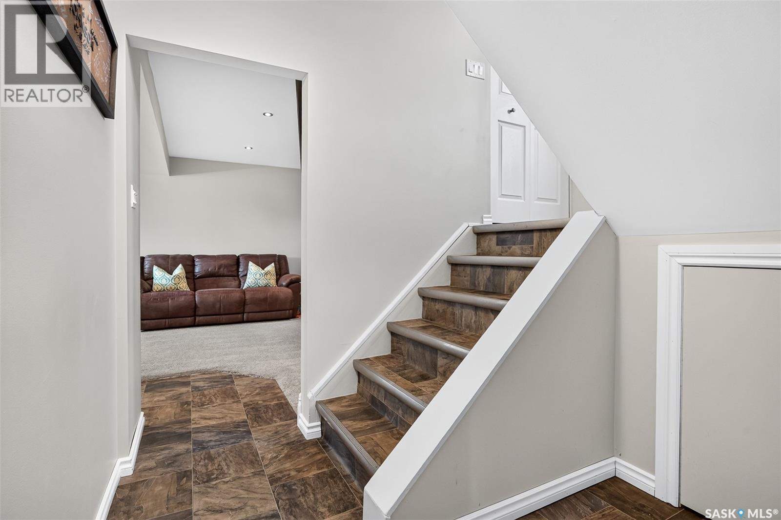 951 Holdsworth Crescent, Moose Jaw, SK - Indoor Photo Showing Other Room