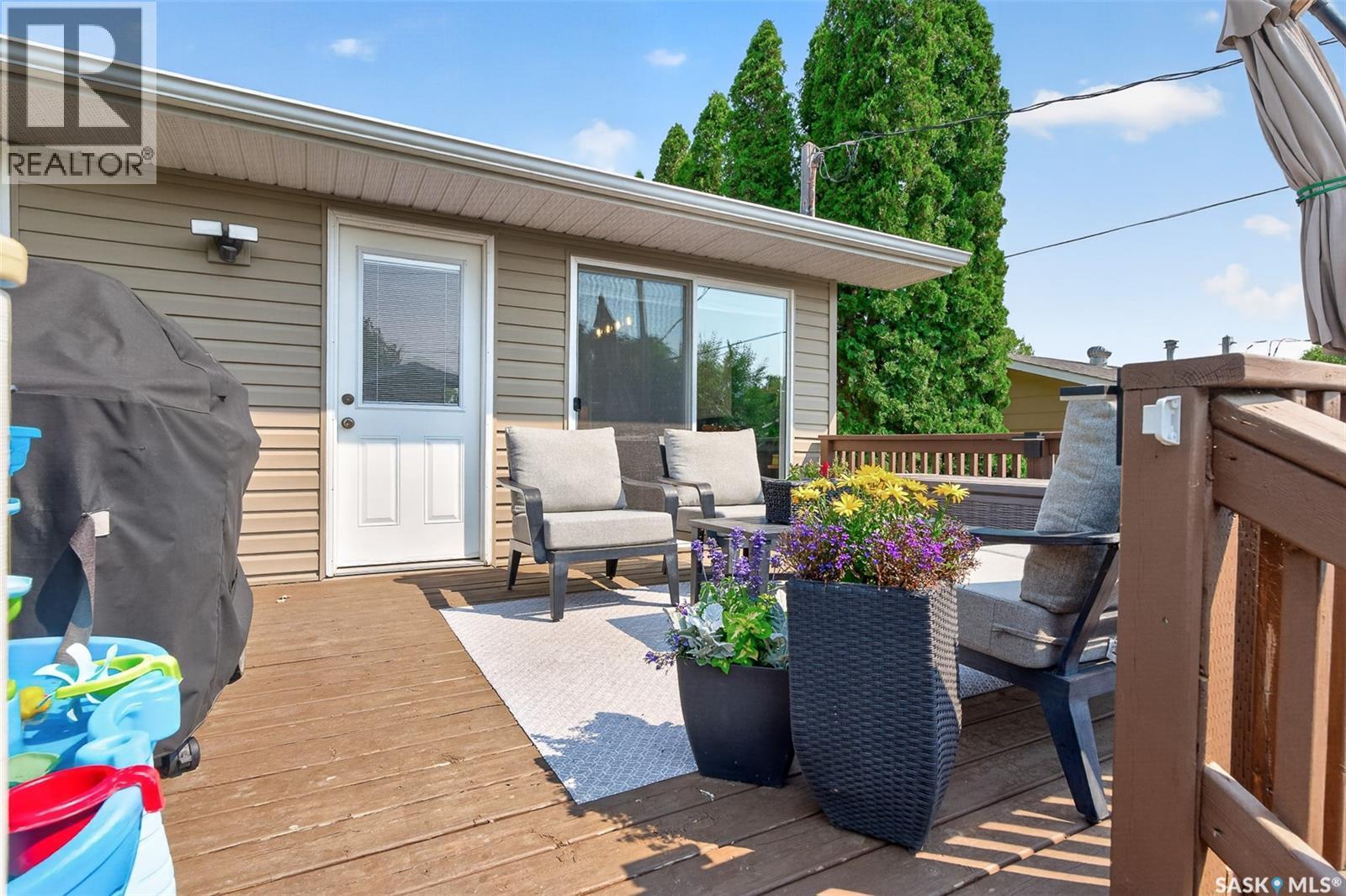 951 Holdsworth Crescent, Moose Jaw, SK - Outdoor With Deck Patio Veranda With Exterior