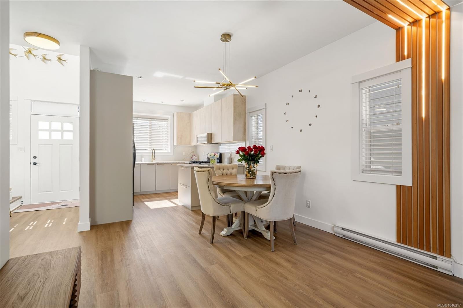 #105-1950 John Rd, Sidney, BC