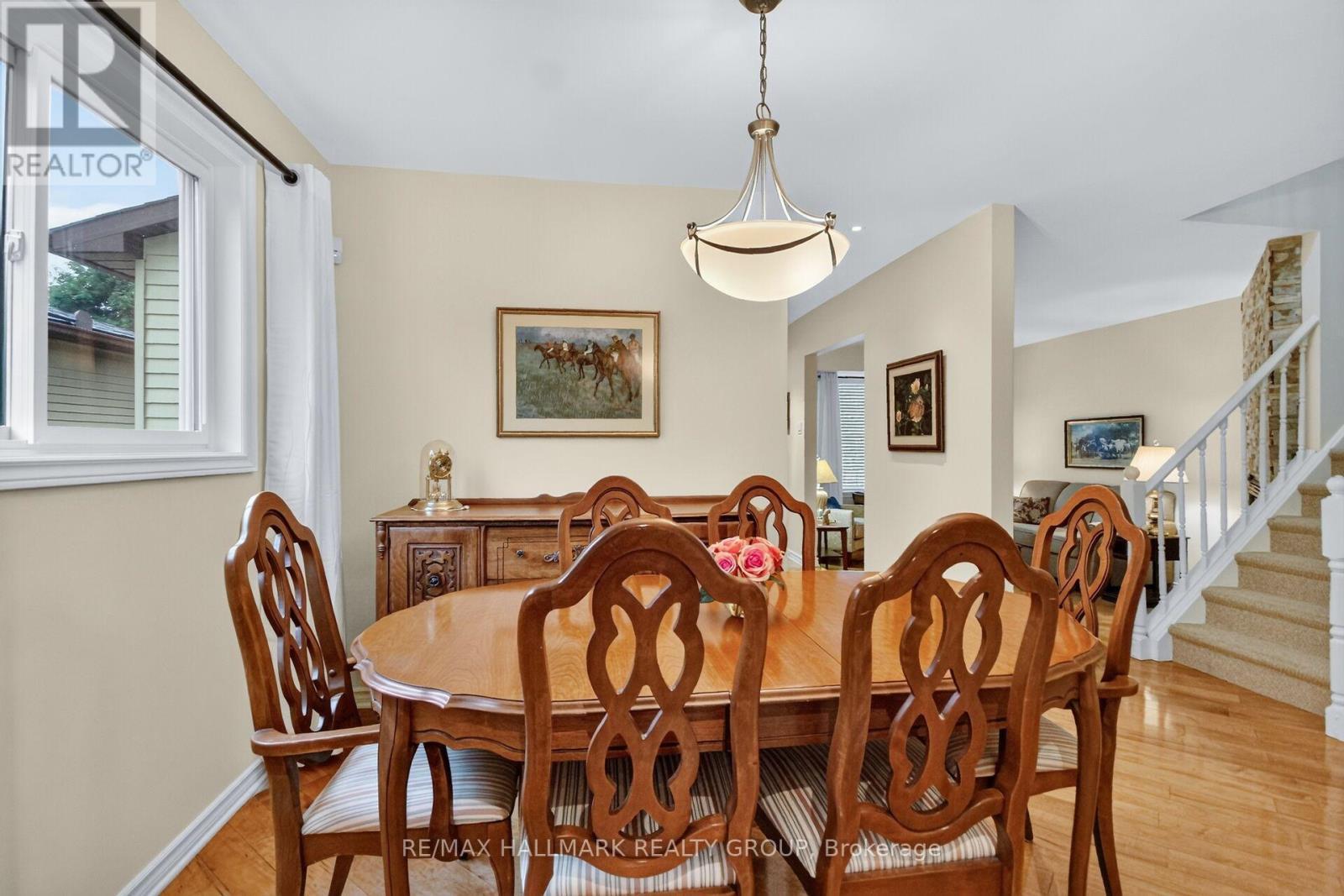 12 Ready Way, Ottawa, ON - Indoor Photo Showing Dining Room