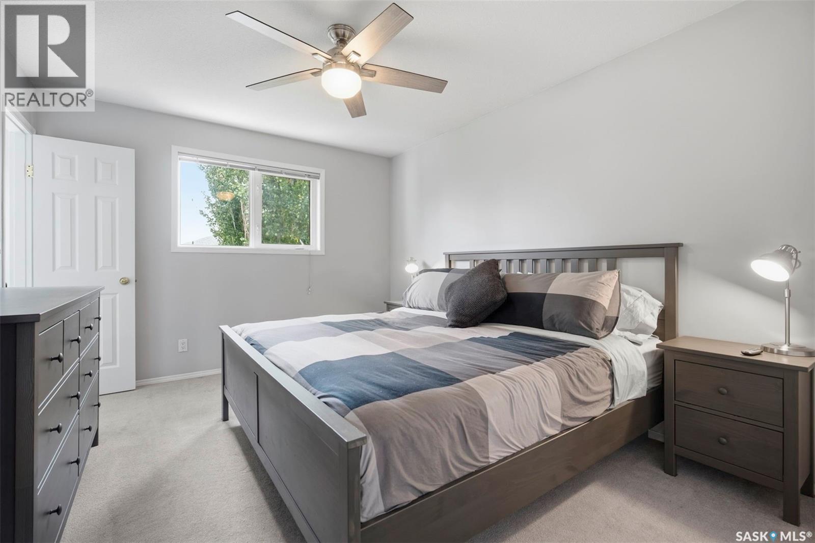 174 Hinitt Place, Saskatoon, SK