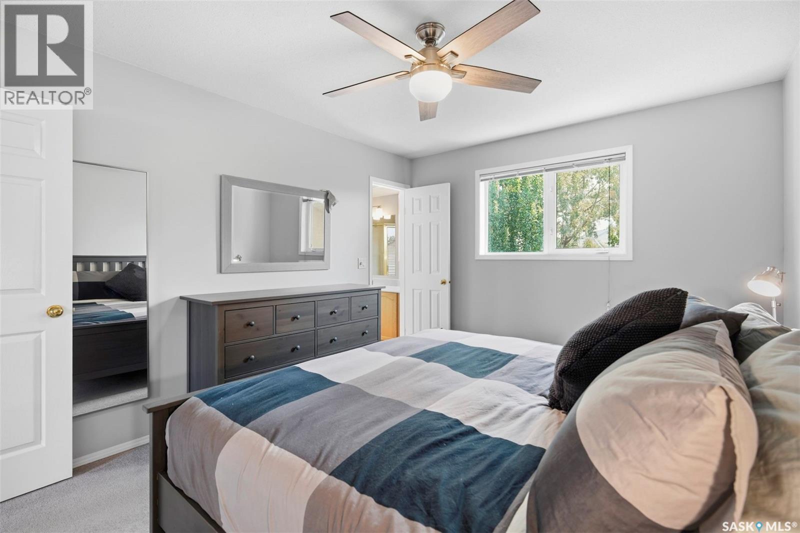 174 Hinitt Place, Saskatoon, SK