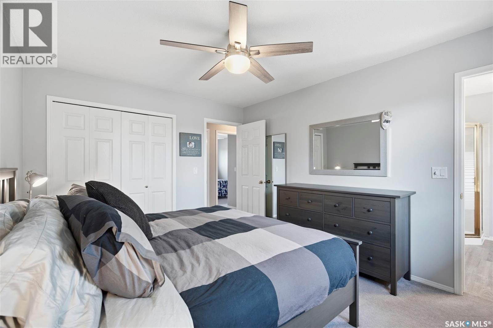 174 Hinitt Place, Saskatoon, SK