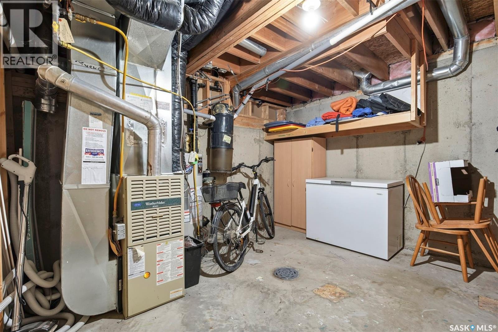 174 Hinitt Place, Saskatoon, SK