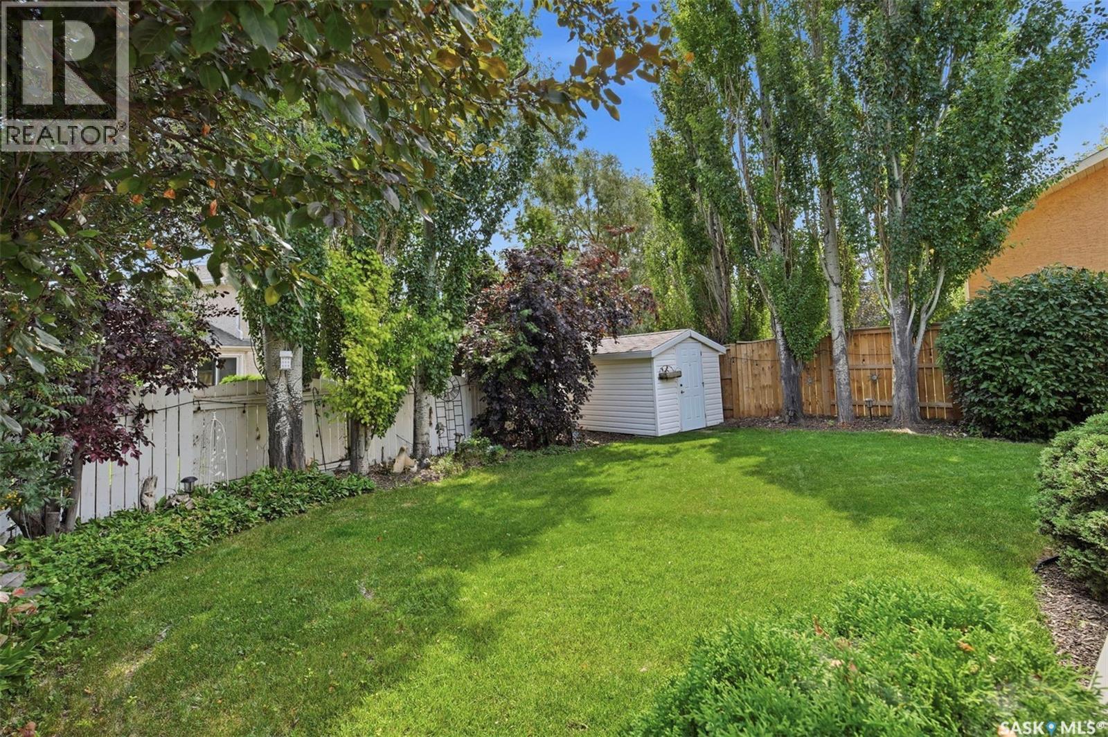 174 Hinitt Place, Saskatoon, SK