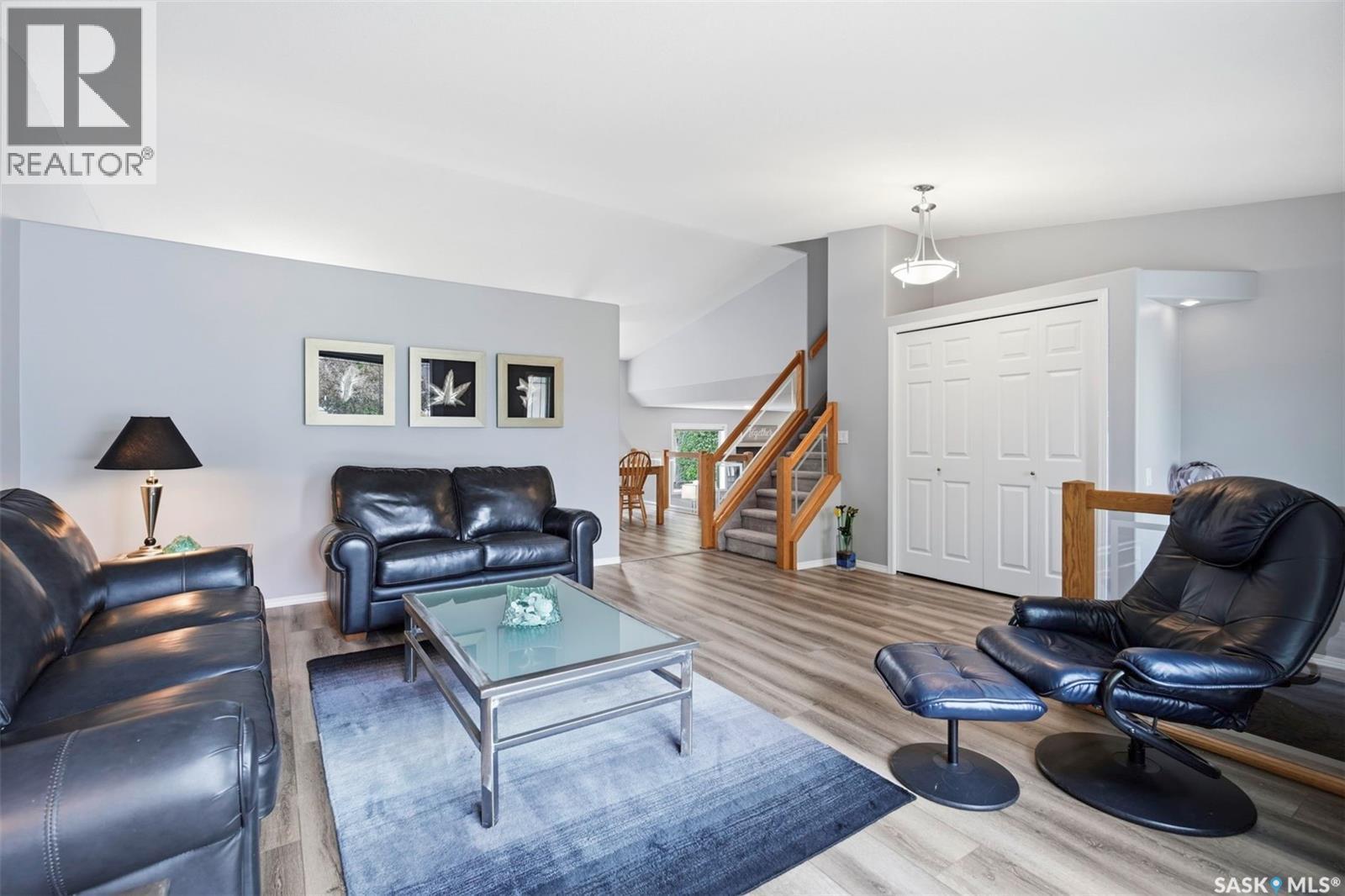 174 Hinitt Place, Saskatoon, SK