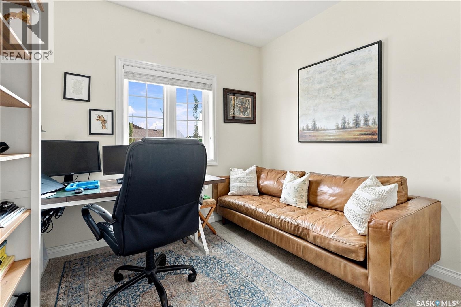 621 Braun Lane, Warman, SK - Indoor Photo Showing Office