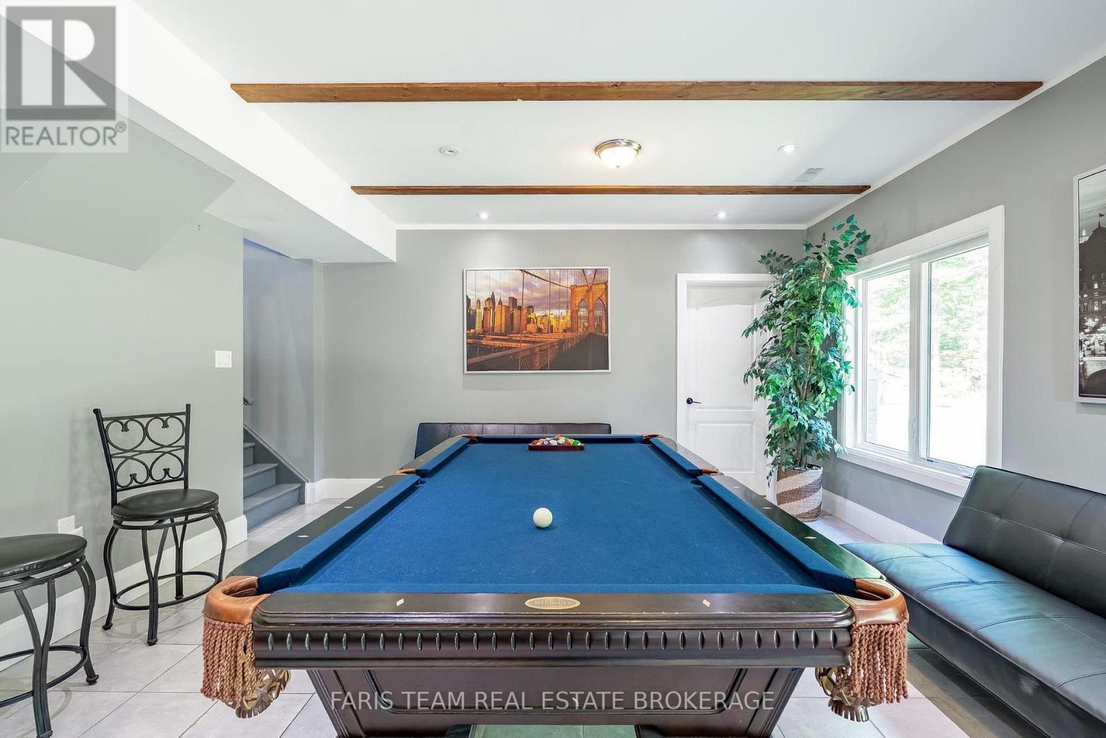 7 Duquette Court, Tiny, ON - Indoor Photo Showing Other Room