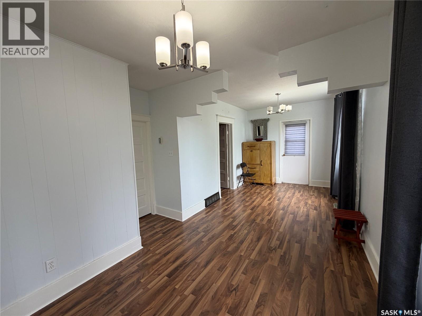277 2Nd Avenue W, Melville, SK - Indoor Photo Showing Other Room