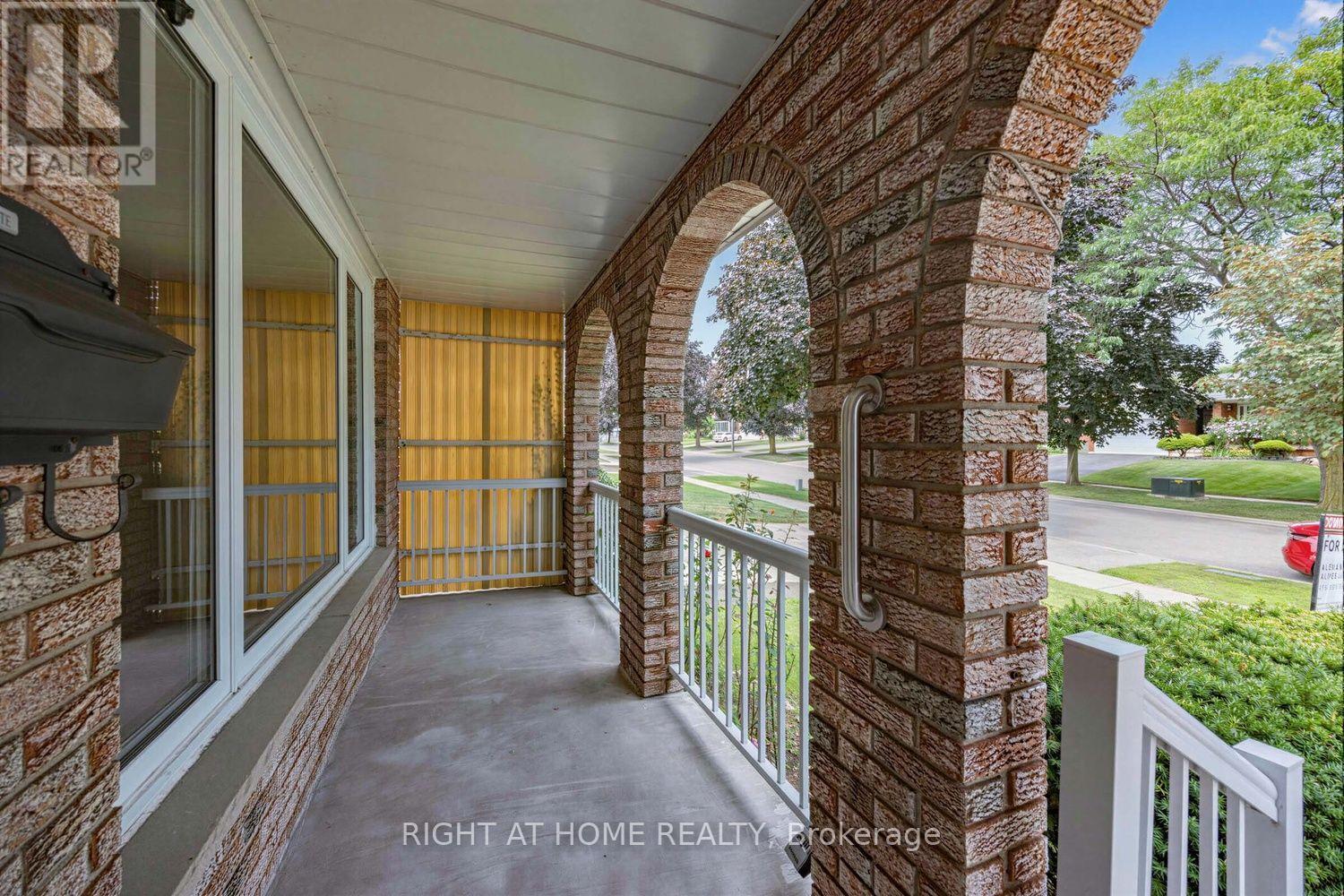 3126 Mccarthy Court, Mississauga, ON
