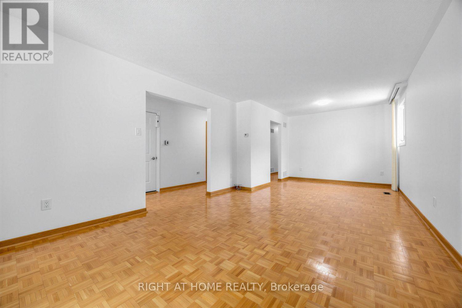3126 Mccarthy Court, Mississauga, ON