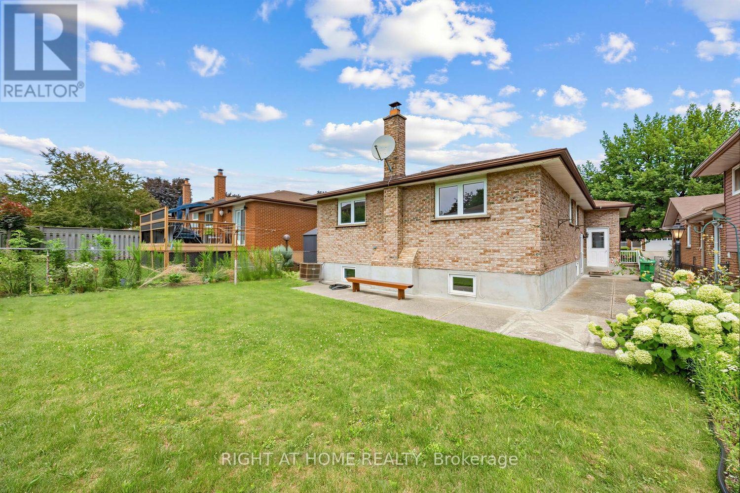 3126 Mccarthy Court, Mississauga, ON