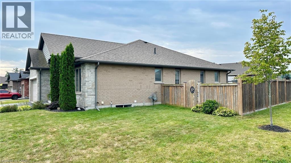66 Driftwood Drive, Simcoe, ON - Outdoor