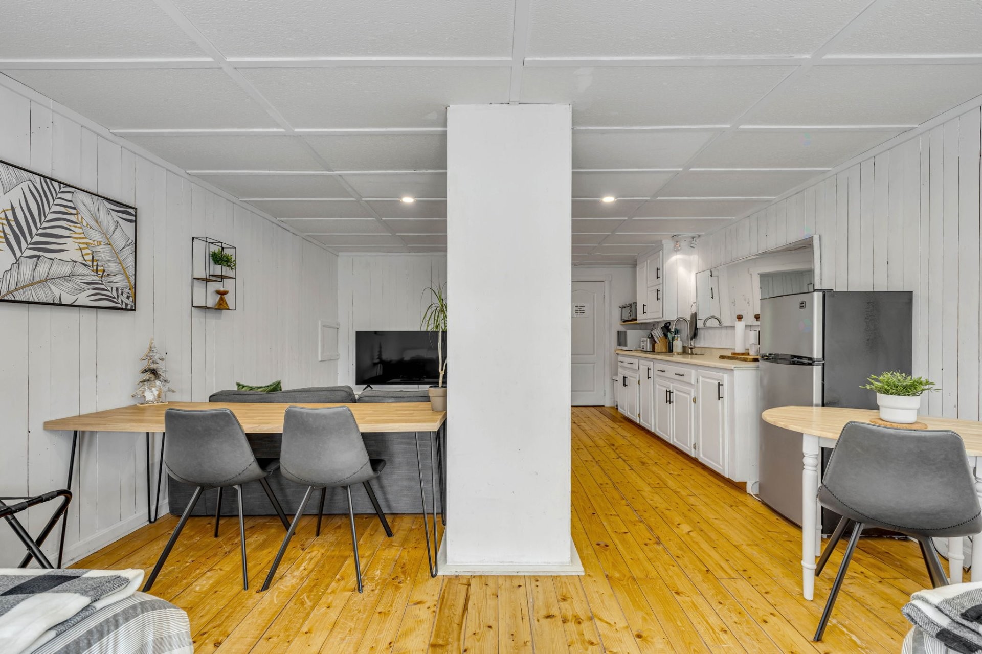 Salle à manger - 765 Av. Ste-Brigitte, Sainte-Brigitte-De-Laval, QC - Indoor