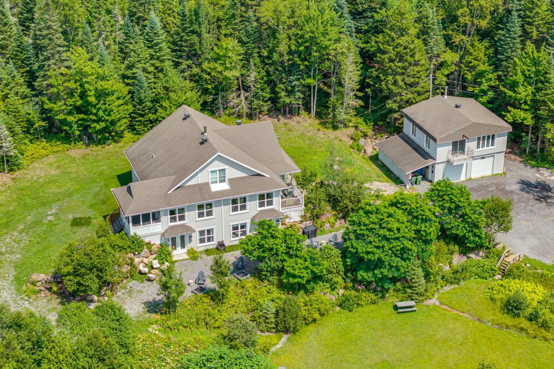 Photo aérienne - 765 Av. Ste-Brigitte, Sainte-Brigitte-De-Laval, QC - Outdoor