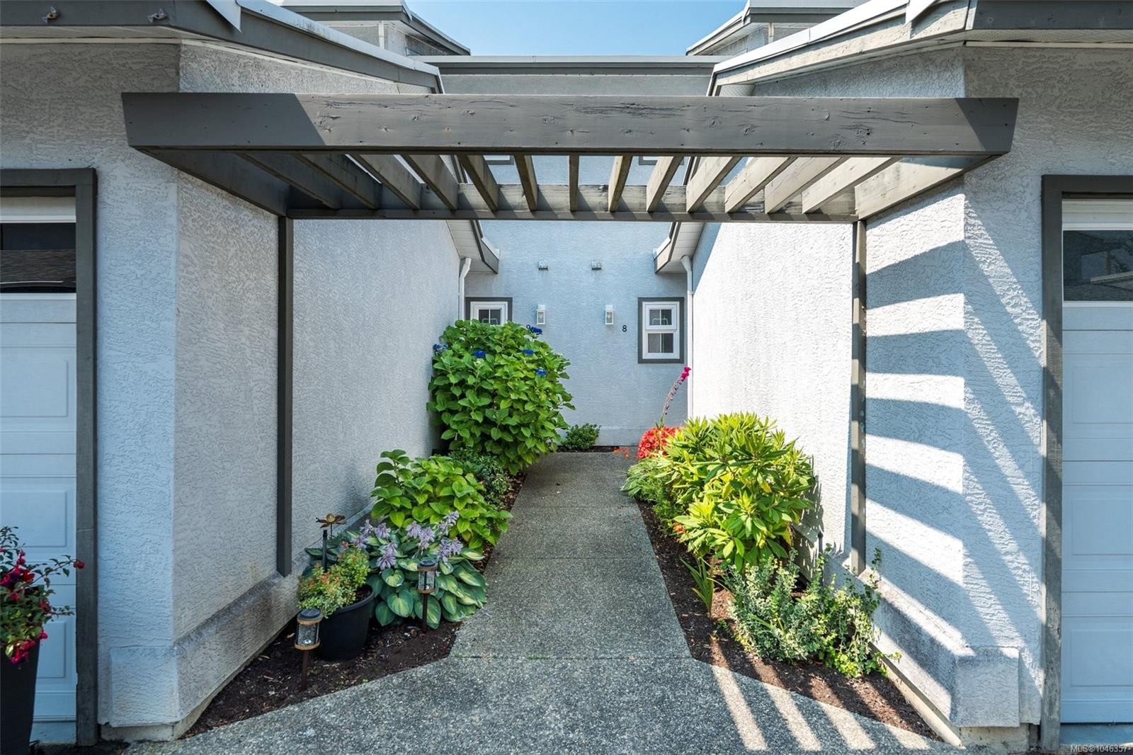 #9-2115 Amelia Ave, Sidney, BC