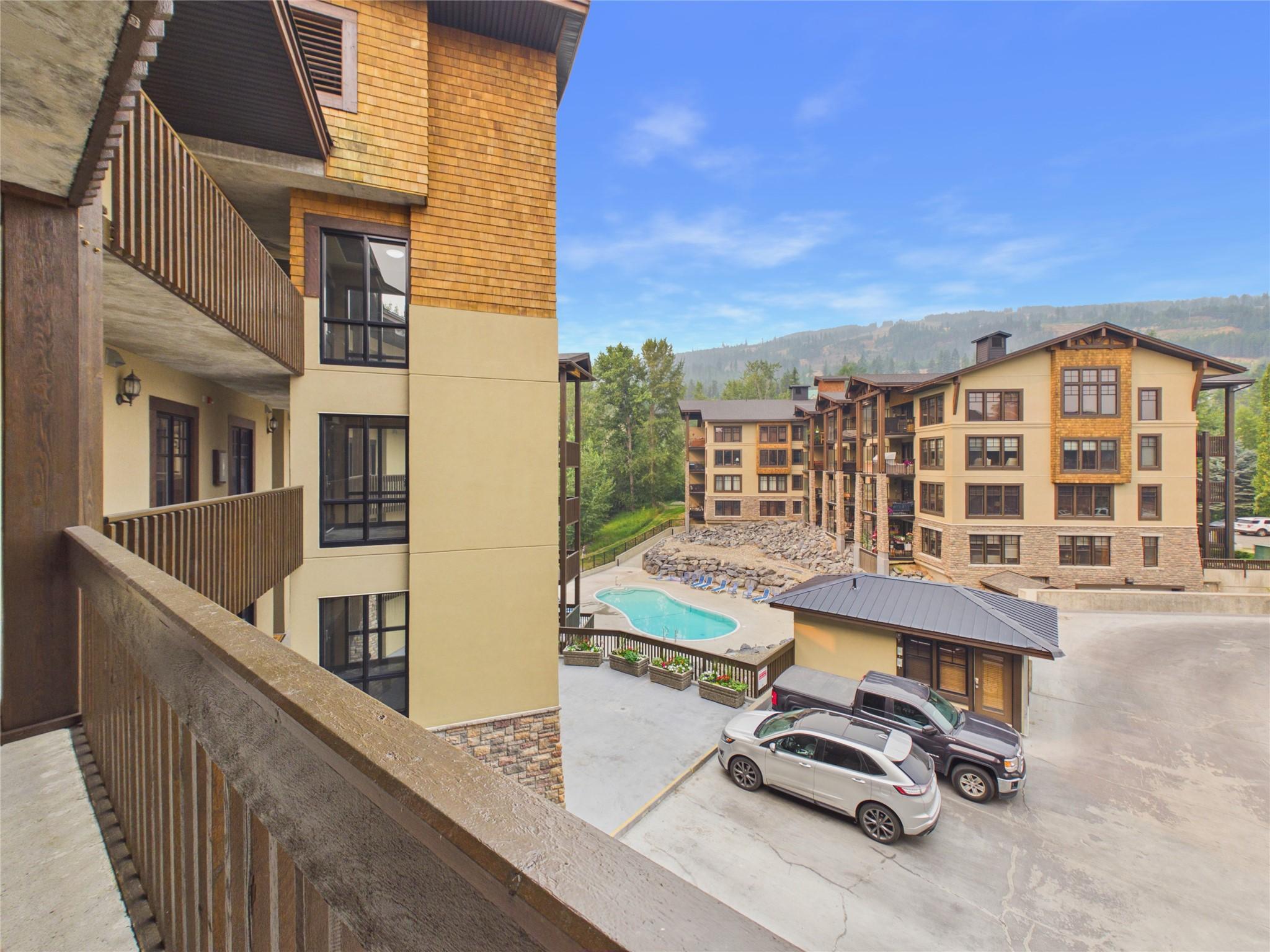 308-880 Dogwood Drive, Kimberley, BC - Outdoor
