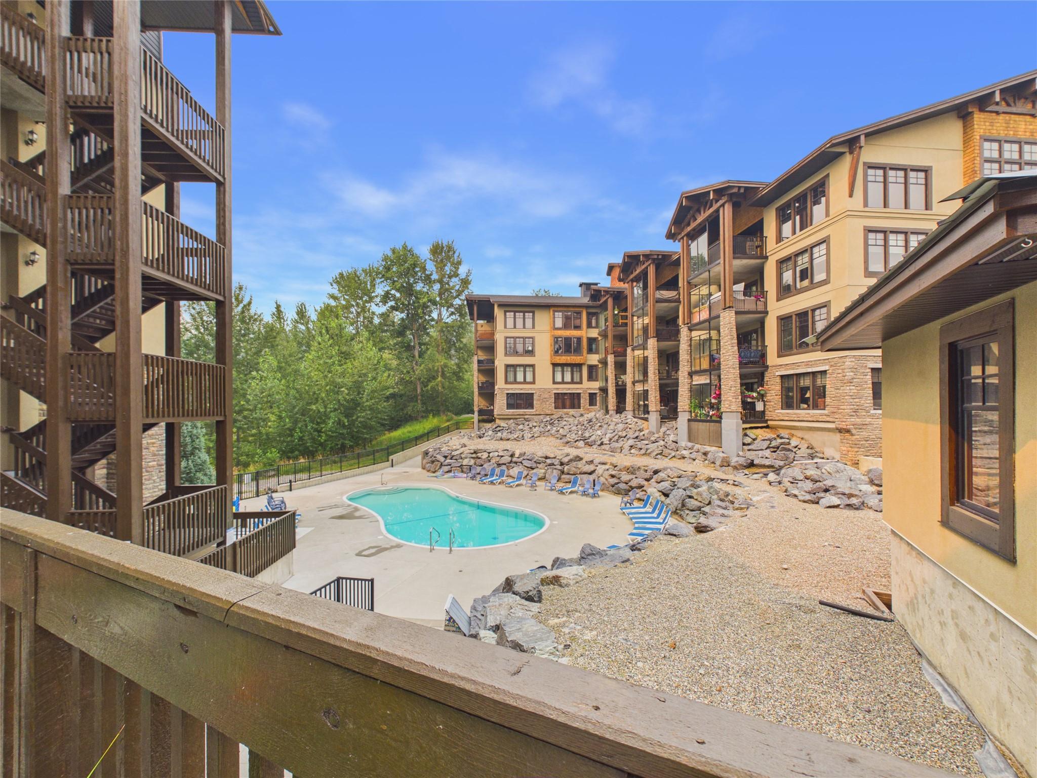308-880 Dogwood Drive, Kimberley, BC - Outdoor With In Ground Pool