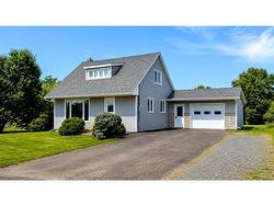 228 Du Pêcheur Nord ST Lamèque, NB E8T 1J3