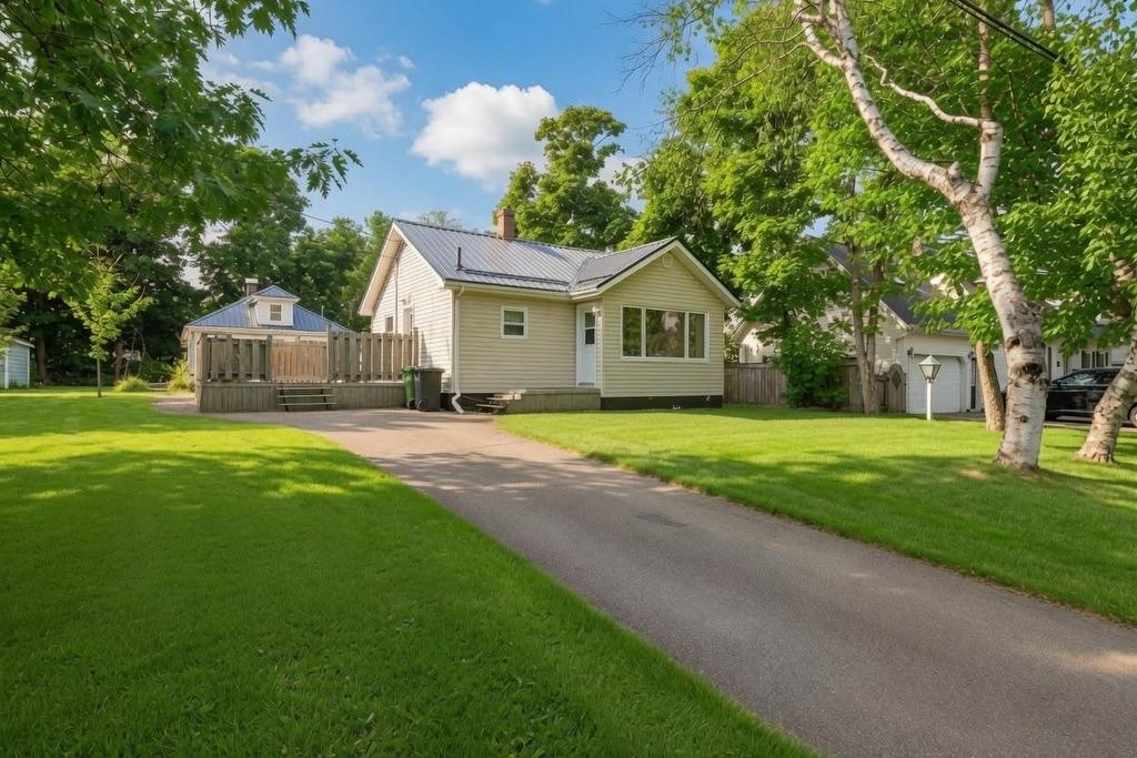 22 Colonel Gray Drive, Charlottetown, PE - Outdoor