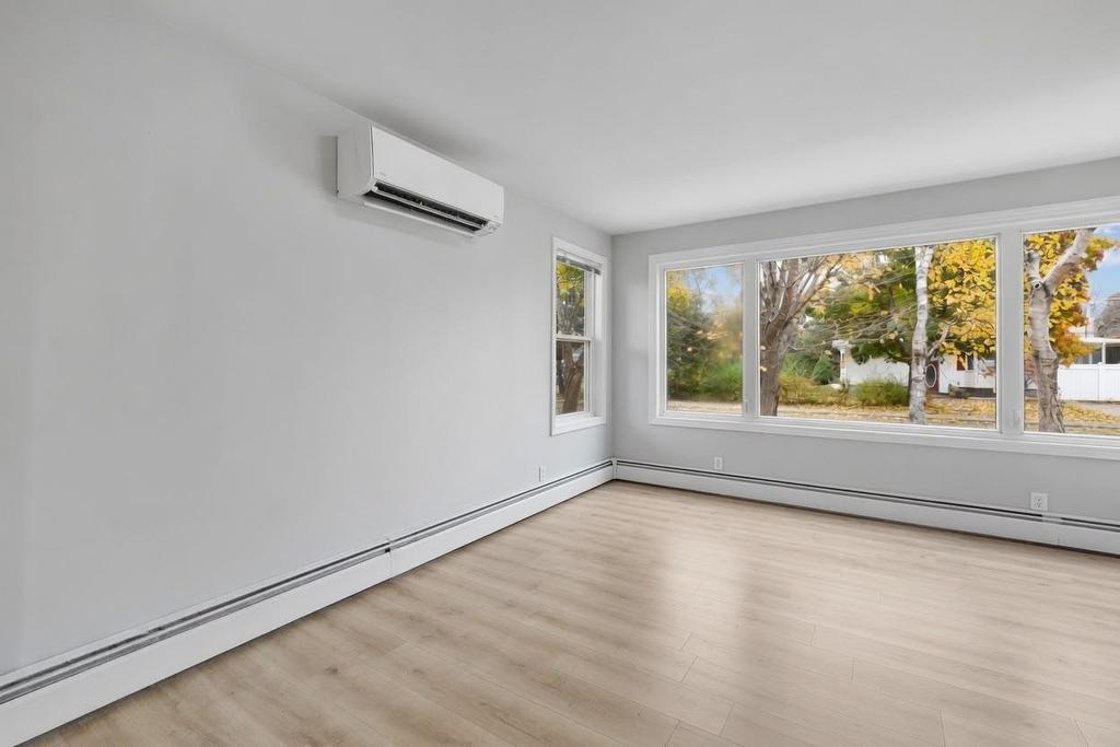 22 Colonel Gray Drive, Charlottetown, PE - Indoor