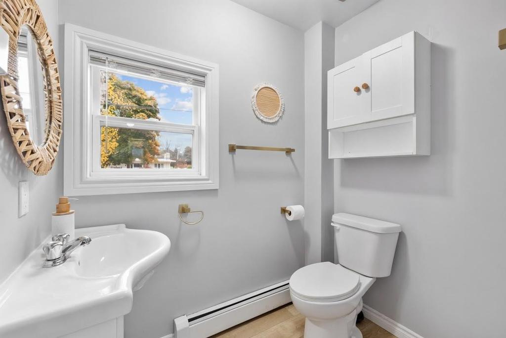 22 Colonel Gray Drive, Charlottetown, PE - Indoor Photo Showing Bathroom