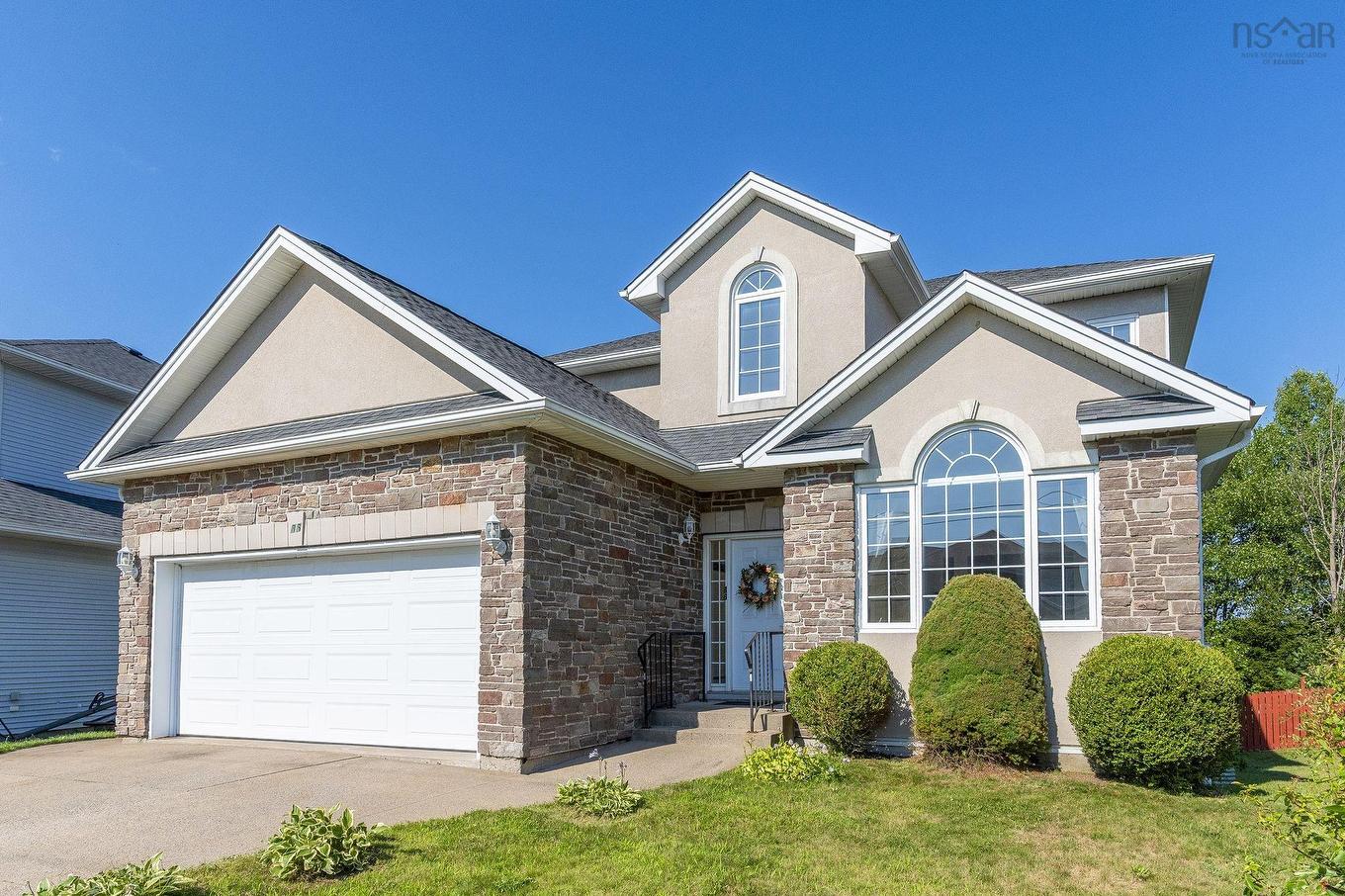 86 Stone Gate Drive, Halifax, NS - Outdoor