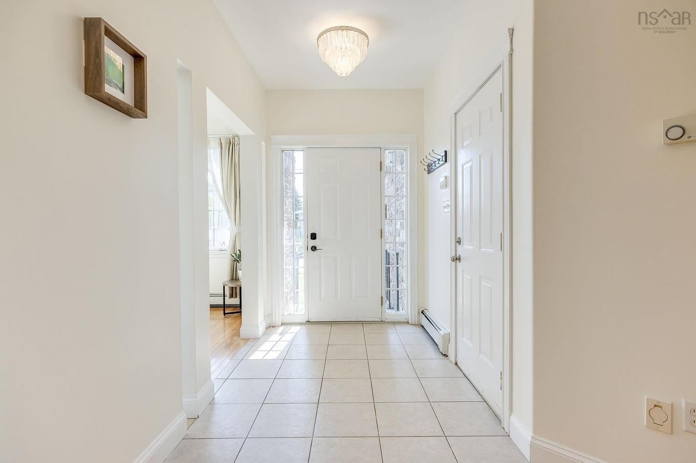 86 Stone Gate Drive, Halifax, NS - Indoor Photo Showing Other Room