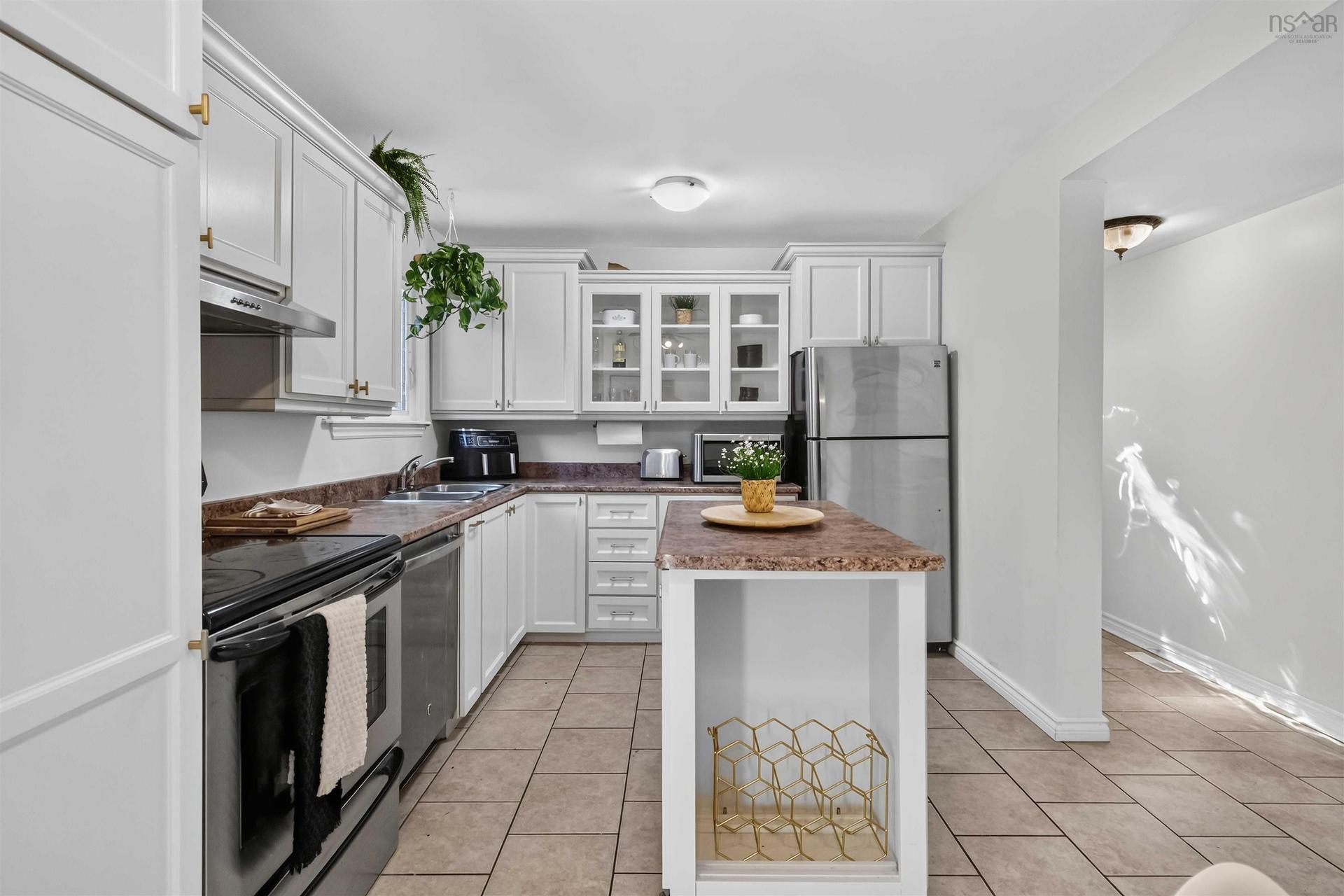 27 Armbro Lane, Cole Harbour, NS