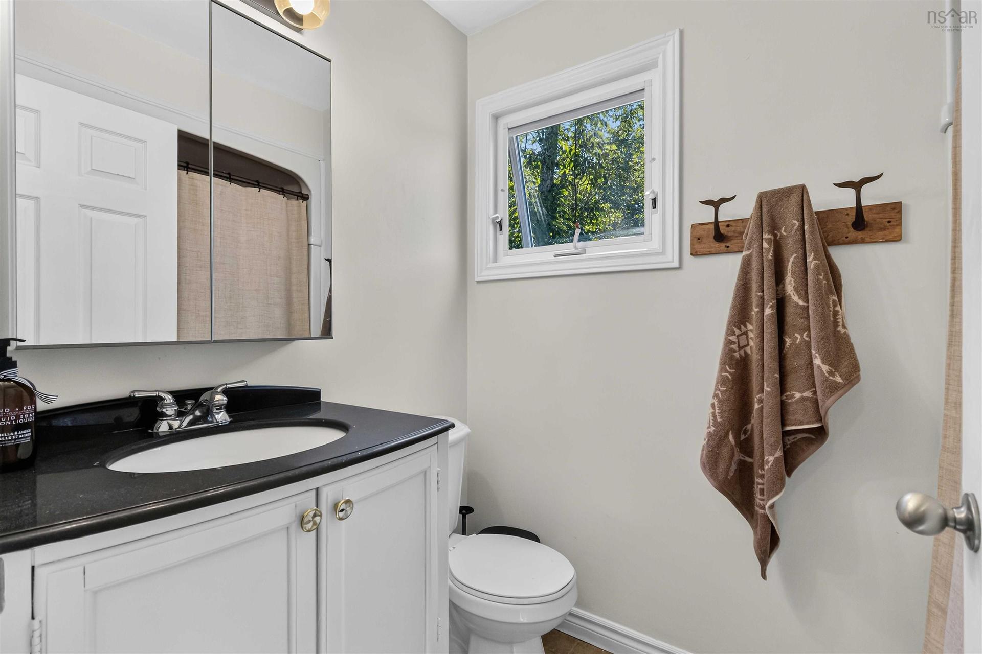 27 Armbro Lane, Cole Harbour, NS