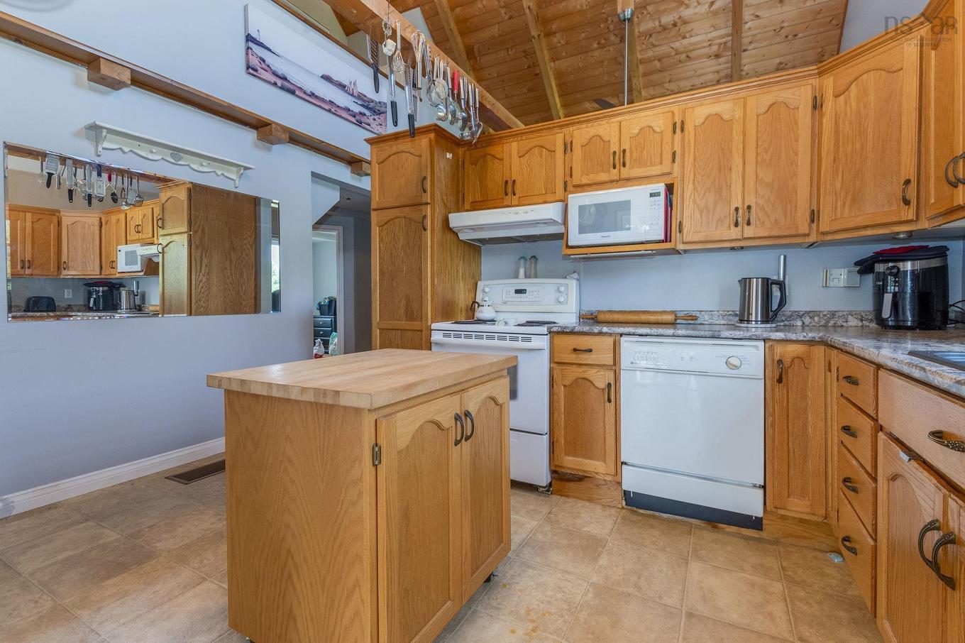 1492 Glen Road Road, Antigonish County, NS - Indoor Photo Showing Kitchen