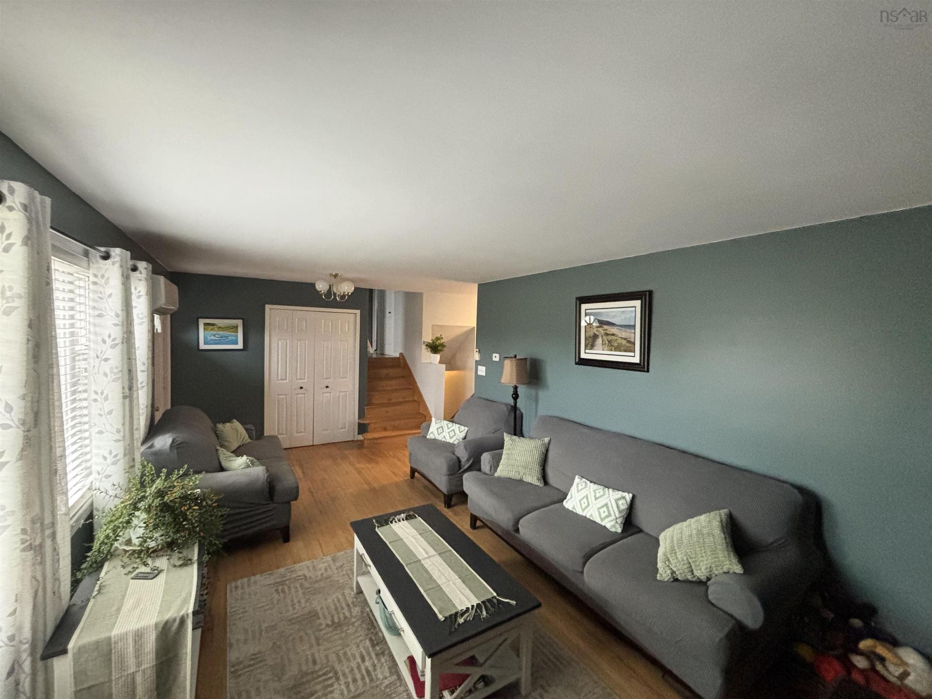 121 Pipers Lane, Inverside, NS - Indoor Photo Showing Living Room