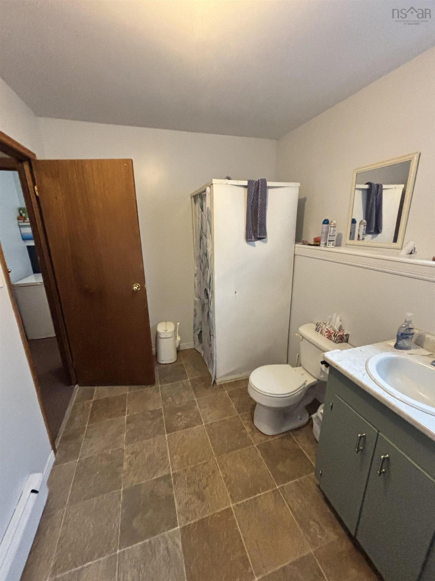 121 Pipers Lane, Inverside, NS - Indoor Photo Showing Bathroom