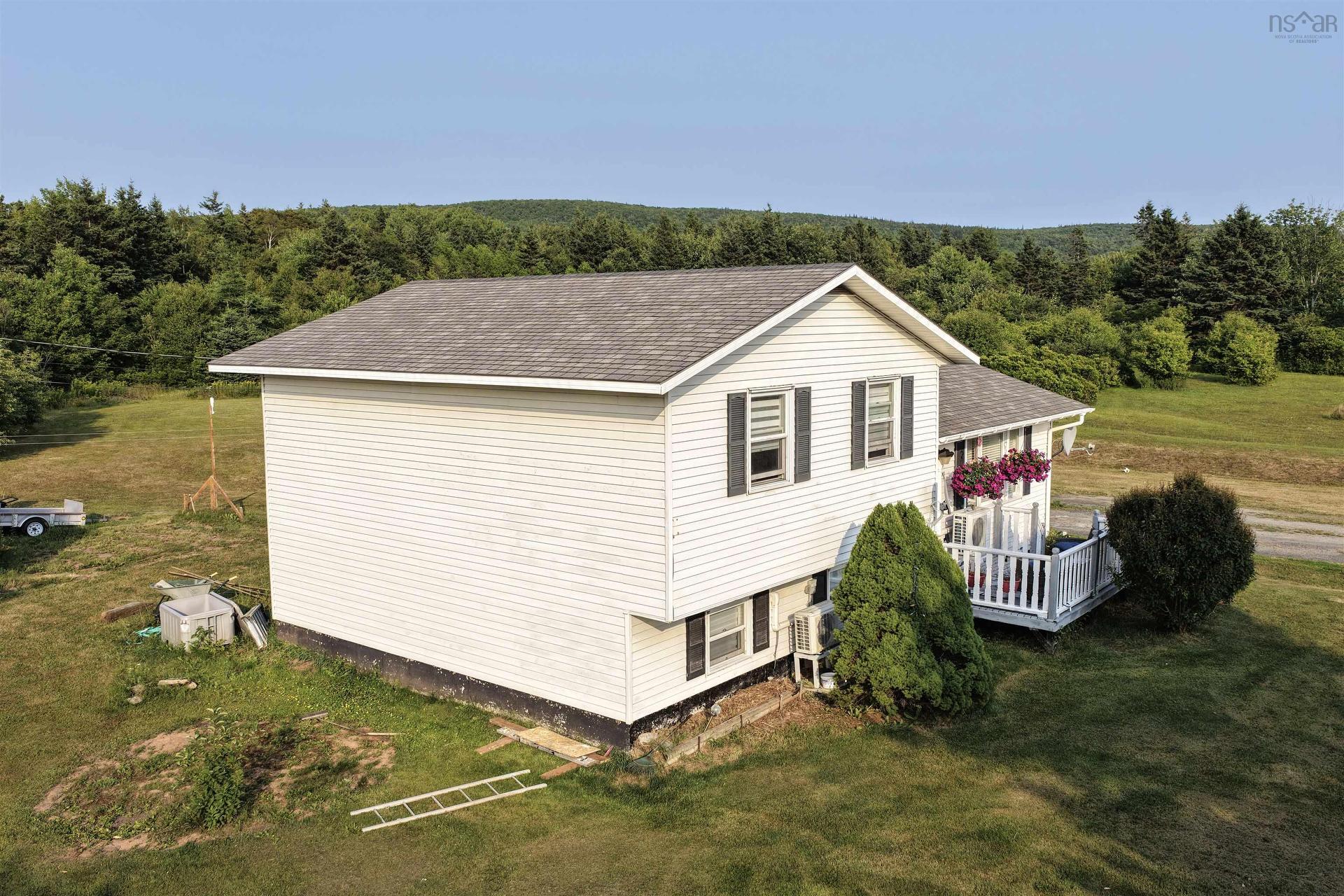 121 Pipers Lane, Inverside, NS - Outdoor