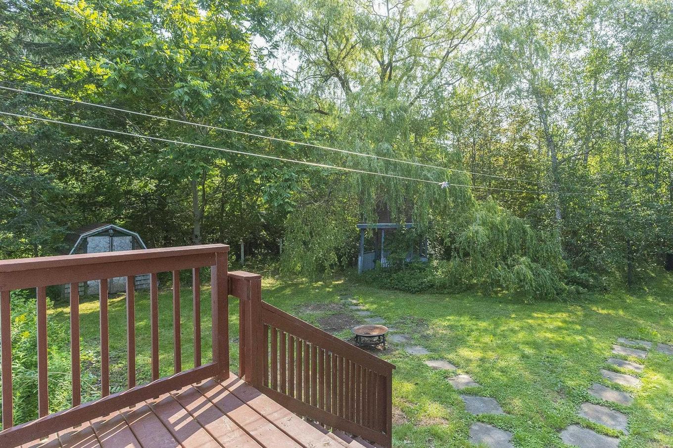 2 Minas Street, Kentville, NS - Outdoor