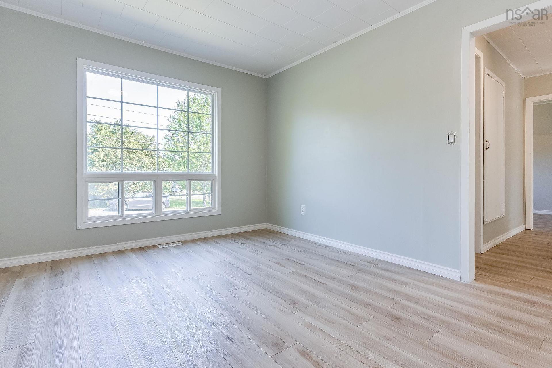 2 Minas Street, Kentville, NS - Indoor Photo Showing Other Room