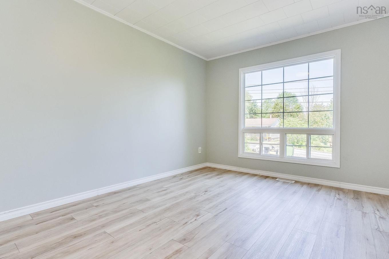 2 Minas Street, Kentville, NS - Indoor Photo Showing Other Room