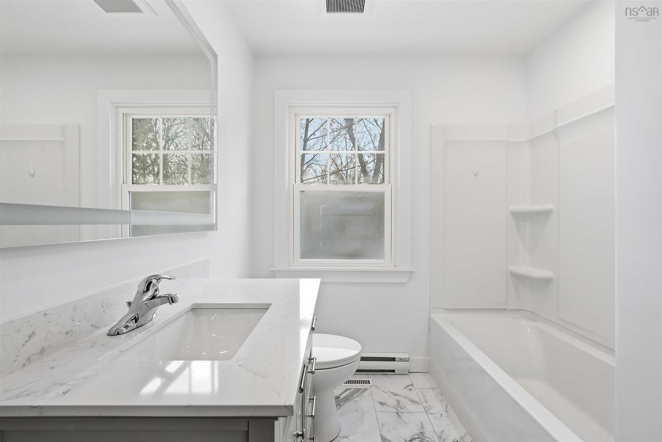 56 Whitman Court, Truro, NS - Indoor Photo Showing Bathroom