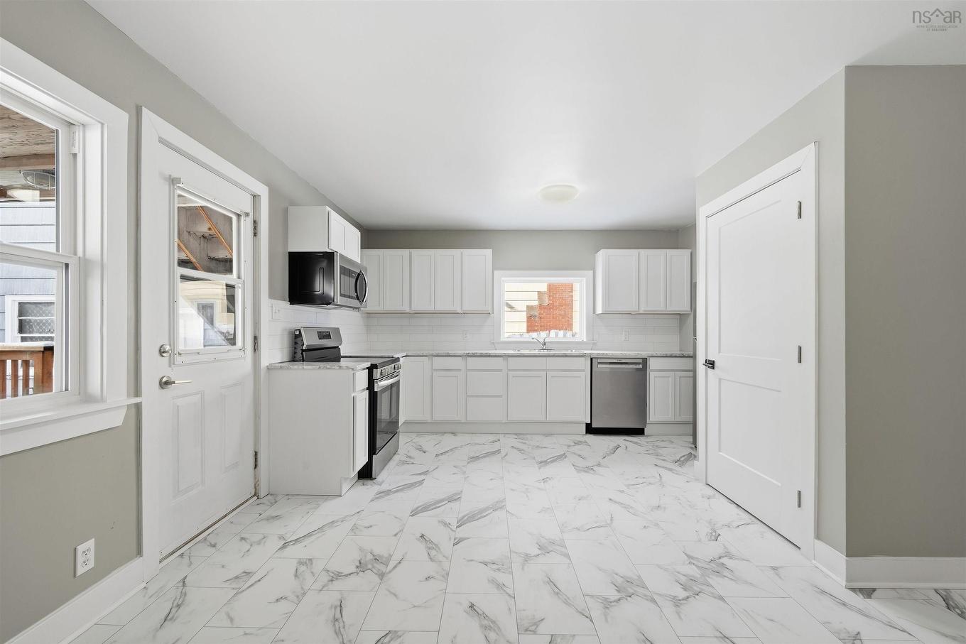 56 Whitman Court, Truro, NS - Indoor Photo Showing Kitchen
