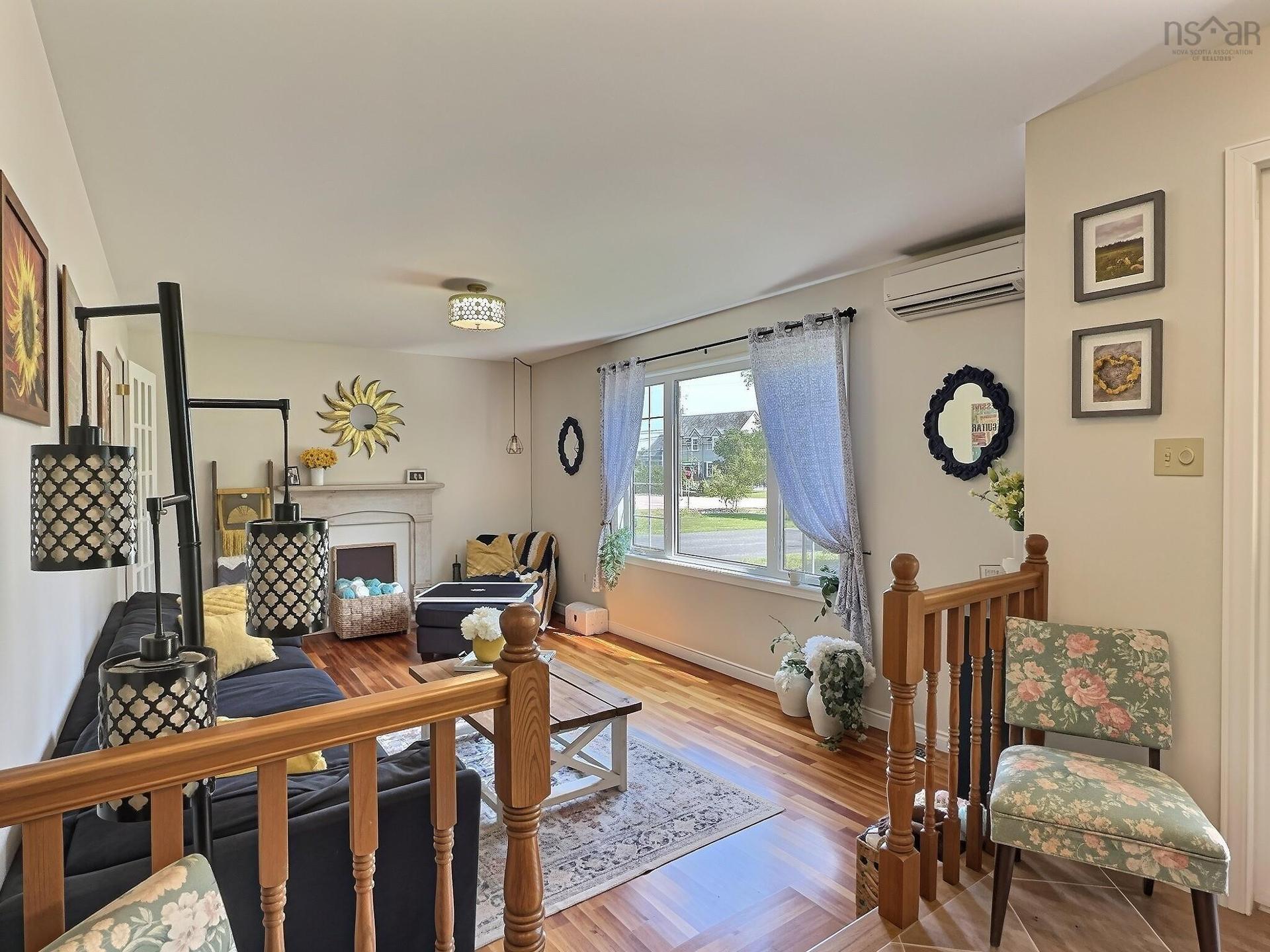 52 Regency Point Drive, Bible Hill, NS - Indoor With Fireplace
