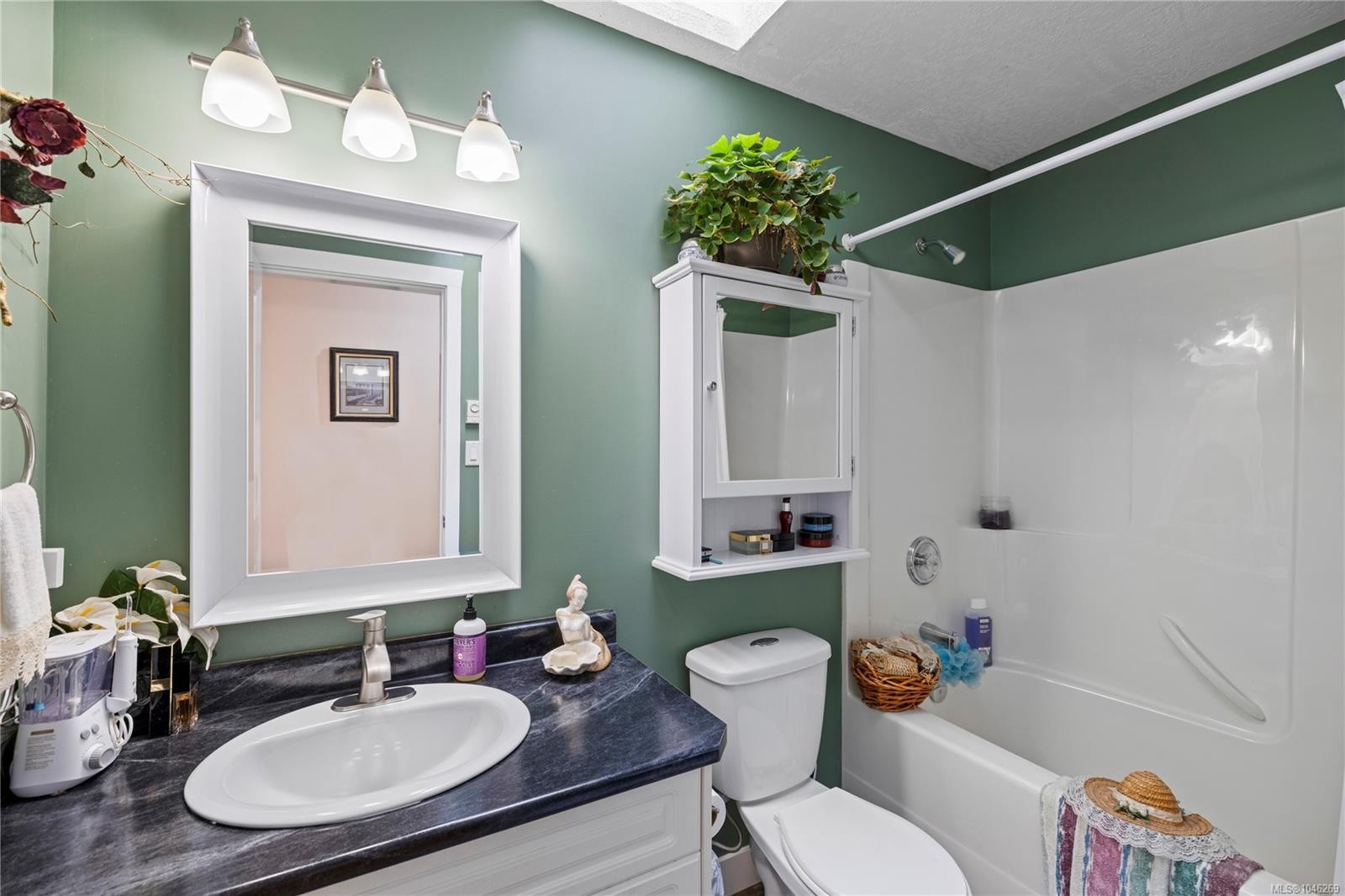 1746 White Blossom Way, Nanaimo, BC