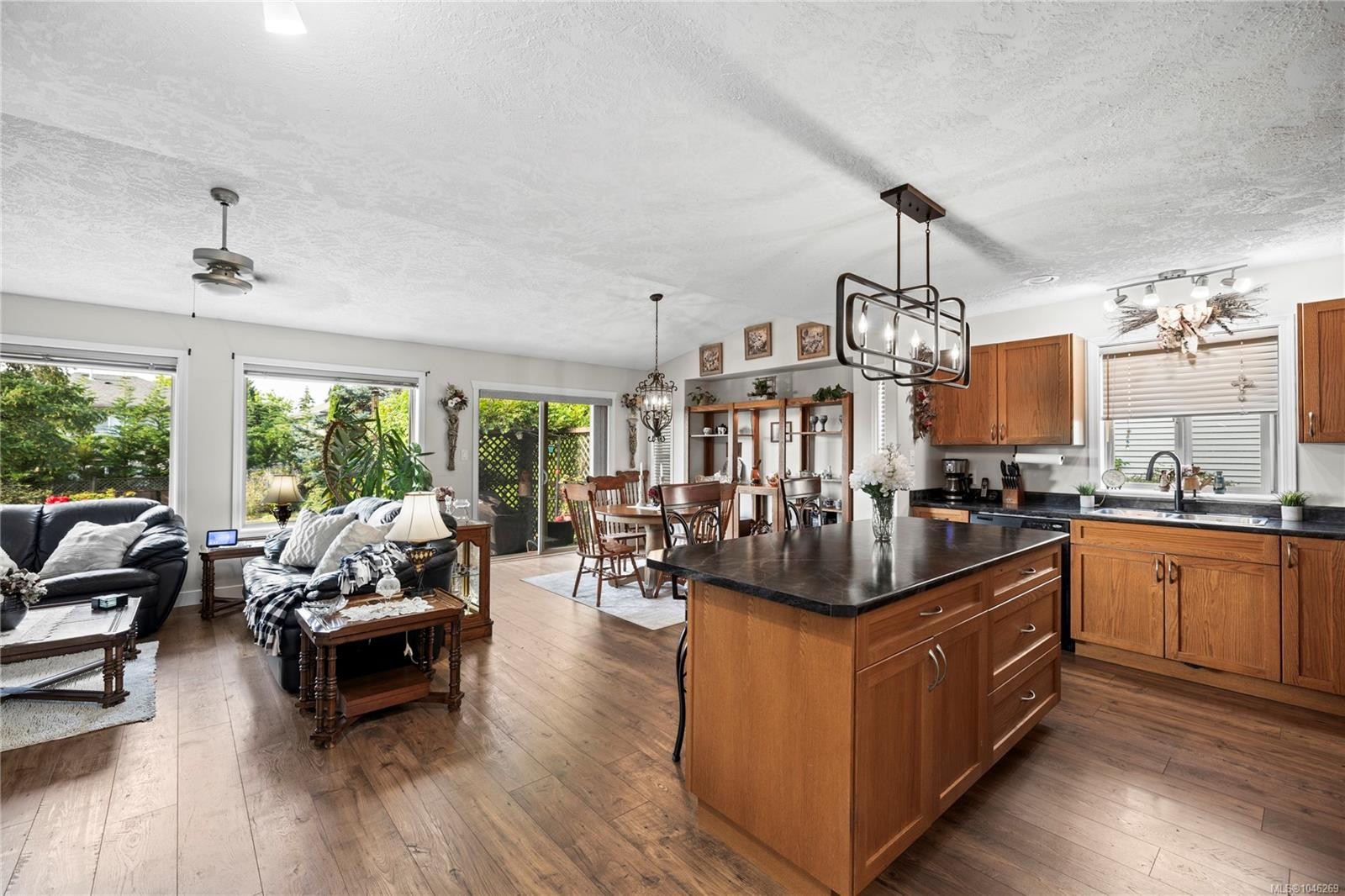 1746 White Blossom Way, Nanaimo, BC