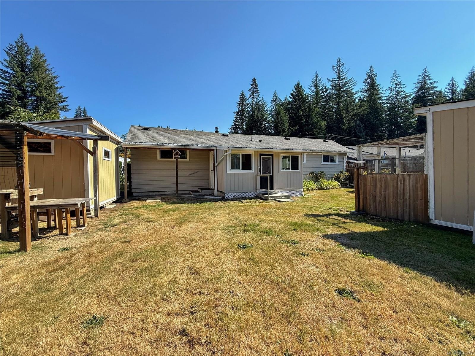 2361 Campbell River Rd, Campbell River, BC