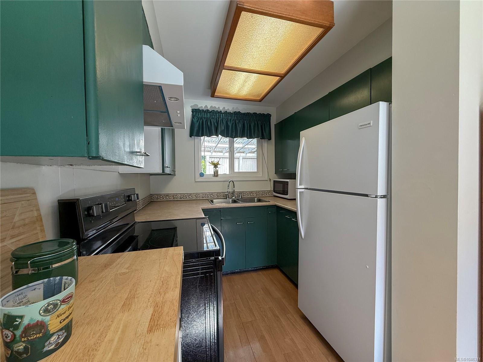 2361 Campbell River Rd, Campbell River, BC