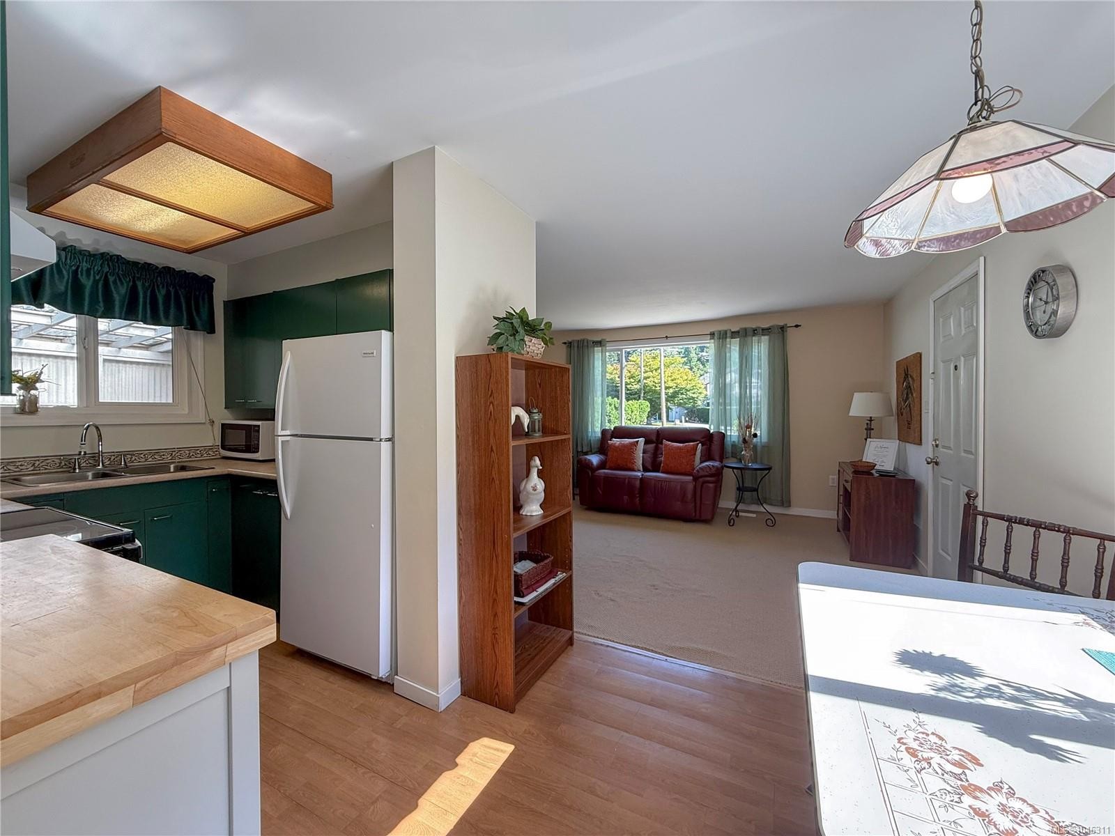 2361 Campbell River Rd, Campbell River, BC